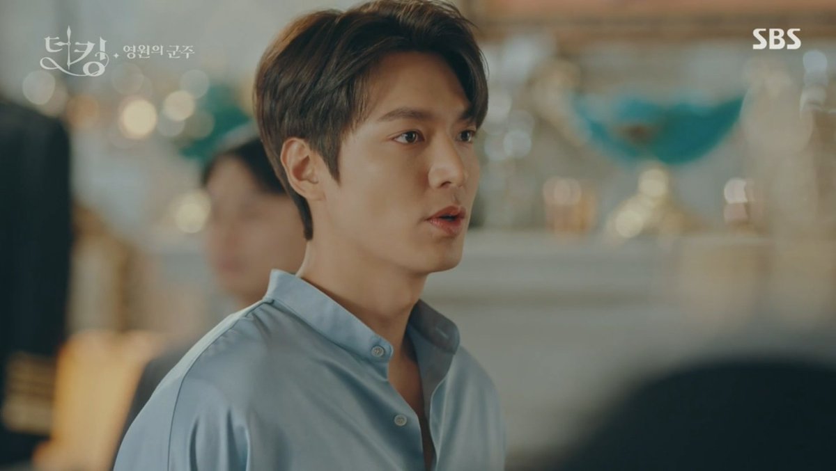 he looks magically handsome in soft blue  #LeeMinHo  #TheKingEternalMonarch