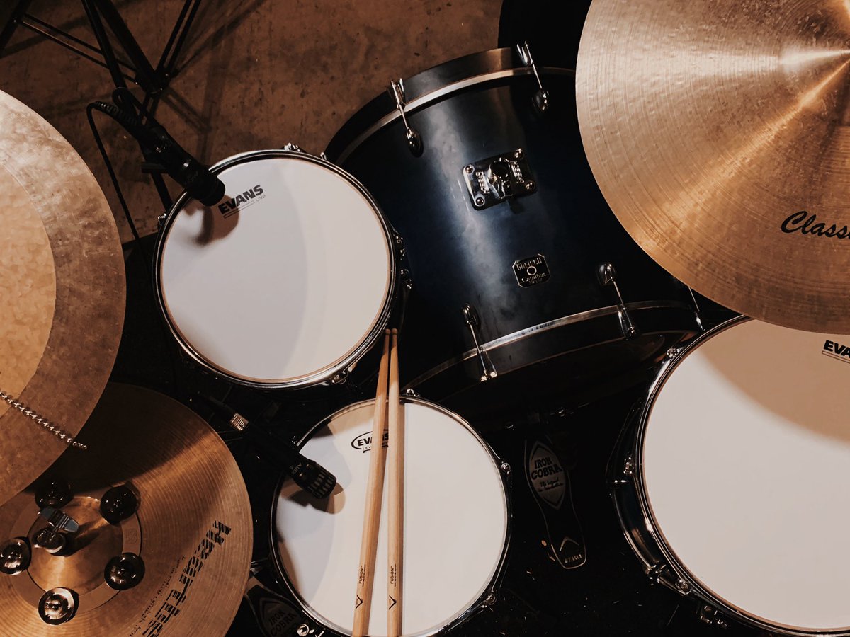 thebrianquick's tweet image. Happy Saturday: post a picture of your drum setup and tag me ➕ I want to see all your kits! ❤️