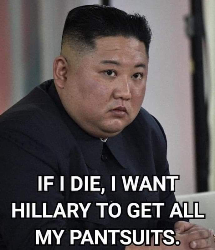 Robogiggles's tweet photo. #KimJongUn #HillaryClinton #PantsSuits https://t.co/KpRIjPvMUo