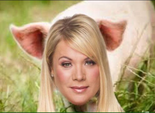 TracytheBarmaid's tweet photo. Just seen Sharon out in the Square, what doesn’t she get about ‘Stay at Home’ ? #Lockdown https://t.co/jyaKUrGkYd