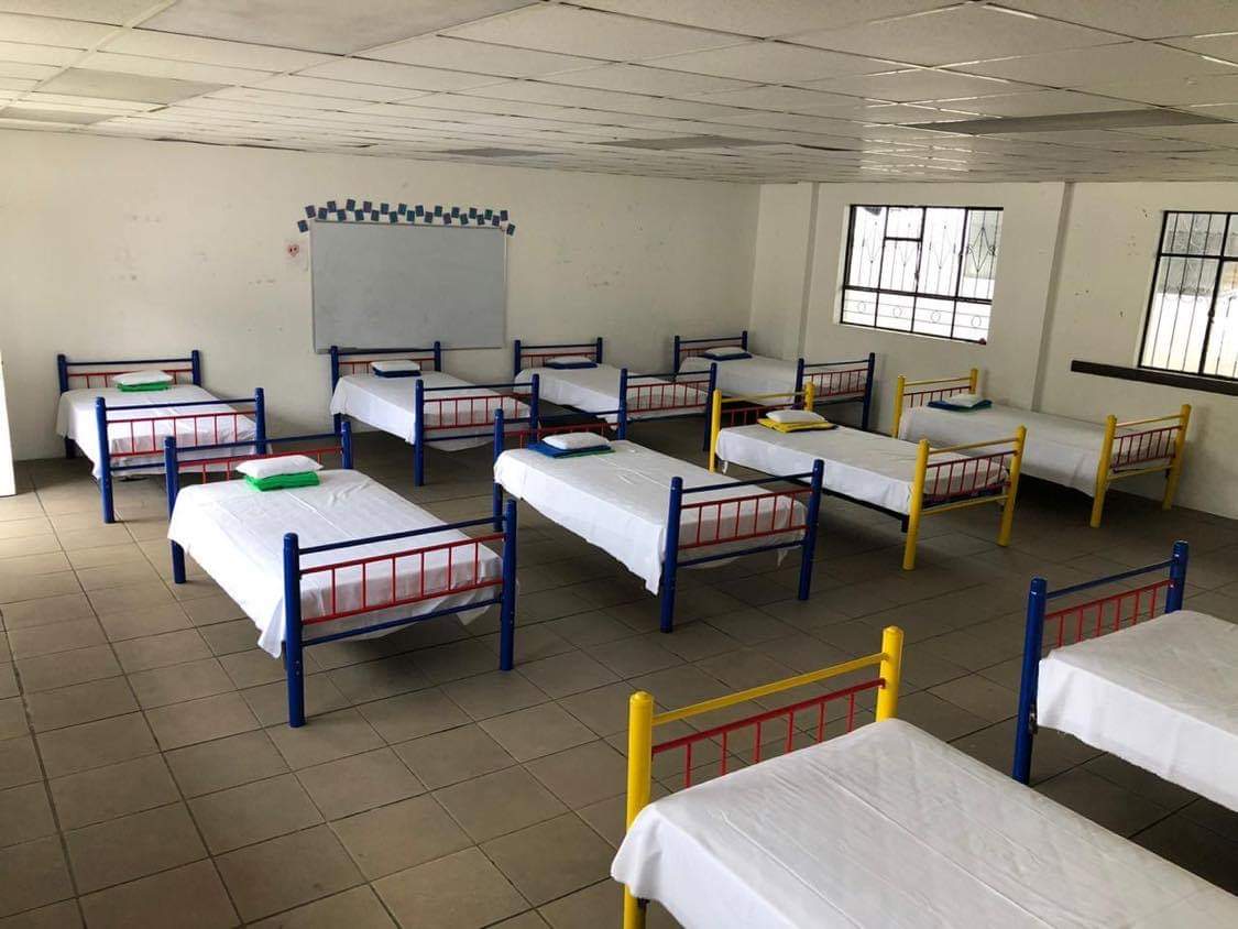 MorochoIng's tweet photo. Municipio de #Rumiñahui y #MisiónSocial habilitan en las próximas horas el Albergue temporal para precautelar la salud de los habitantes de la Calle (Mendigos), incluye control médico y alimentación. https://t.co/3tRWEkVDGN