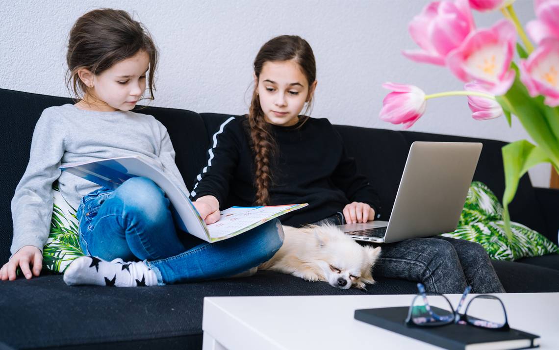 DukeAlumni's tweet photo. With social isolation, we are spending more time online that ever before. @WorkingatDuke shares tips for keeping kids safe online. #TogetherDuke https://t.co/qylDZirNH0 https://t.co/HOKg2E7A4s