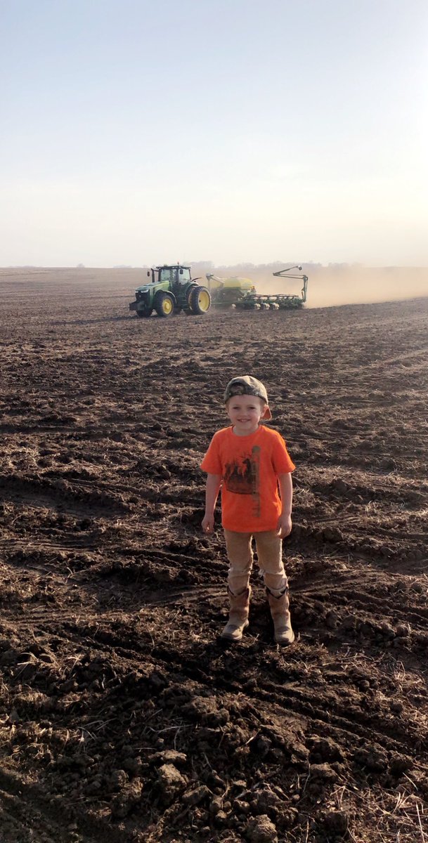 Let’s do this 💪🏼🚜🇺🇸 #plant2020 #iowa #farming