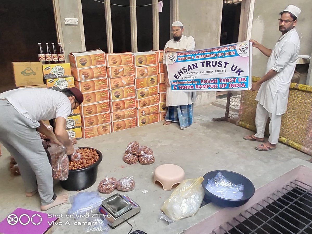 ehsantrustuk's tweet photo. IFTAAR / SUHOOR PACK APPEAL NOW CLOSED

🌙 #RamadanMubarak🌙

Jazak Allah khair to those who donated towards our appeal this year.

Packs were distributed in:

🍚 Vyara 
🍚 Bardoli 
🍚 Moradabad 

Look out for details of our general donation appeal coming soon 👀 https://t.co/UF5Zou9uML