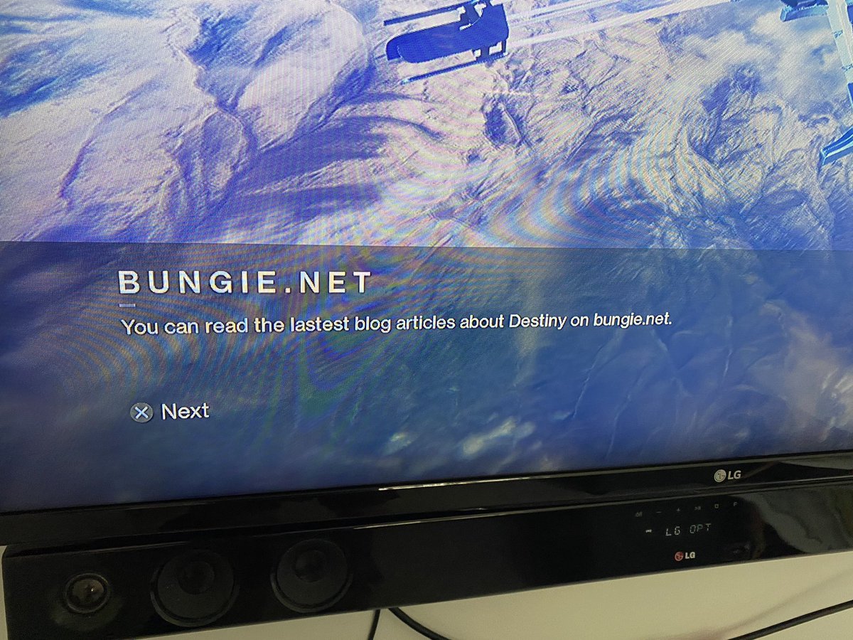 tEeJ1980uk's tweet photo. @Bungie where are these “lastest” articles you speak of? #spellcheckftw https://t.co/7GSNIeCUlC