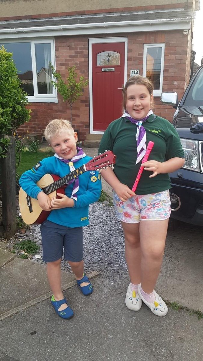 CYScouts's tweet photo. Great to see over 200 images of our St George’s Day #ClapForCarers- here are a few but the full album can be found on our Facebook page and later this week, our website. #ClapForCarers https://t.co/jFJy79bPAe