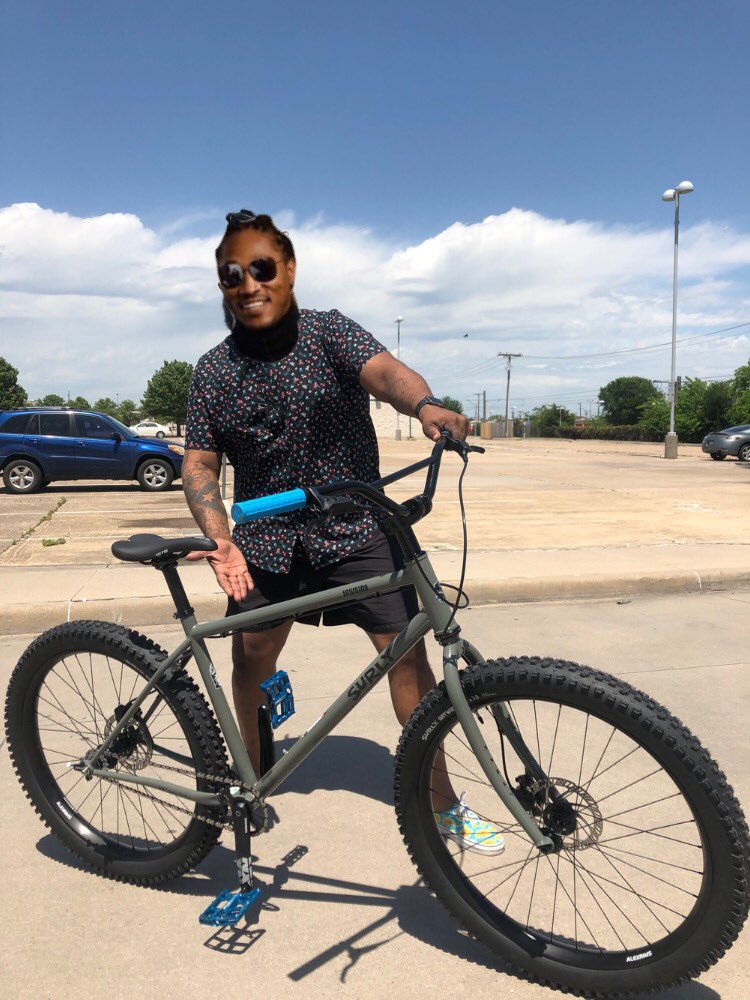 FrankieAndretti's tweet photo. Took my #Donalddollars and bought me a #surlylowside https://t.co/Tq7c9BxHUy