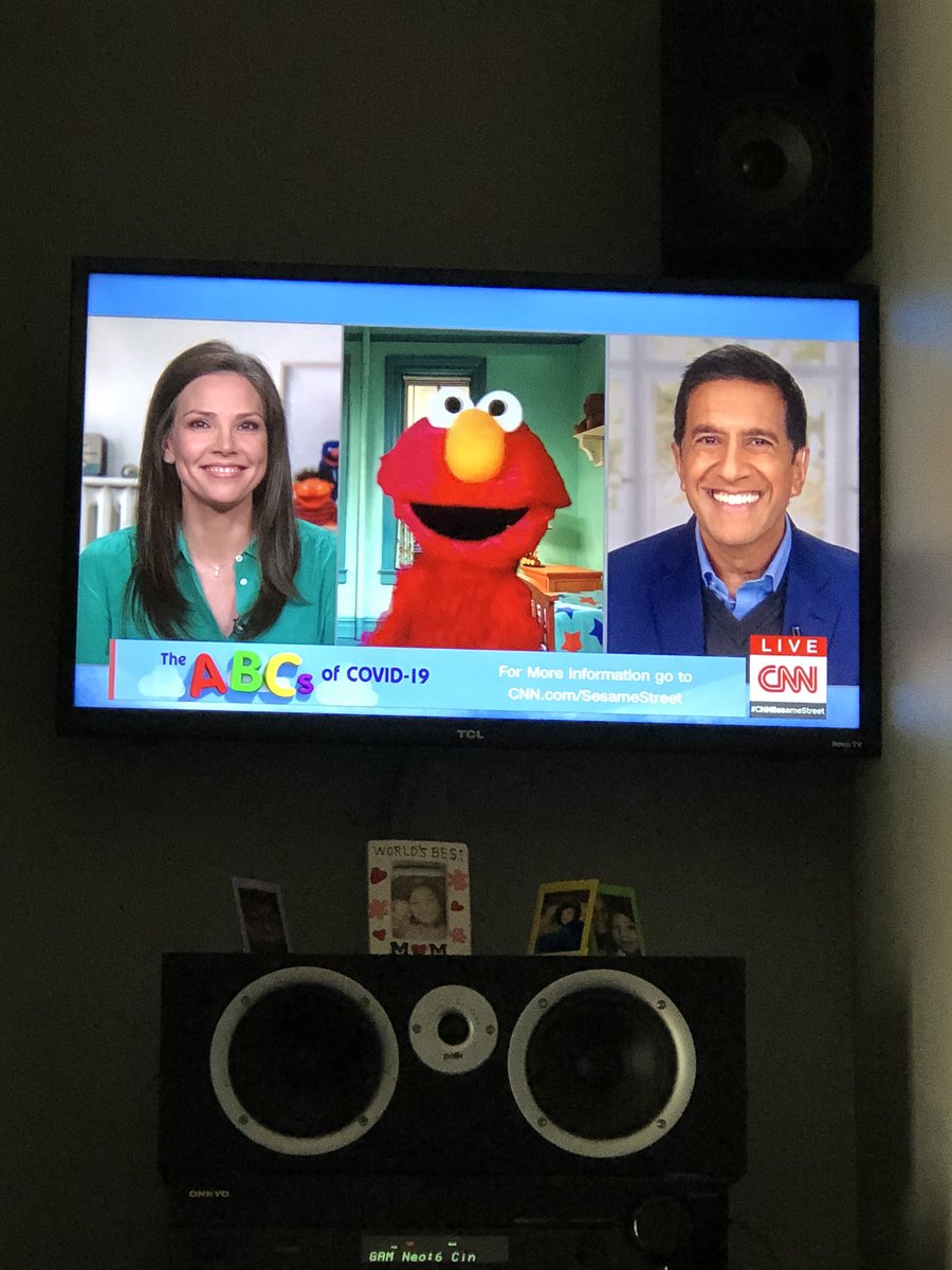 LMichalczuk's tweet photo. Saturday morning cartoons &amp; education.  #CNNSesameStreet https://t.co/jJARaZF6hG
