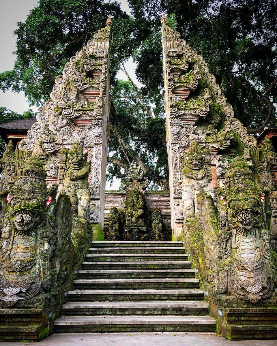 Pura Dalem Ubud (The Temple of Death), Bali (via Ania Blazejewska)