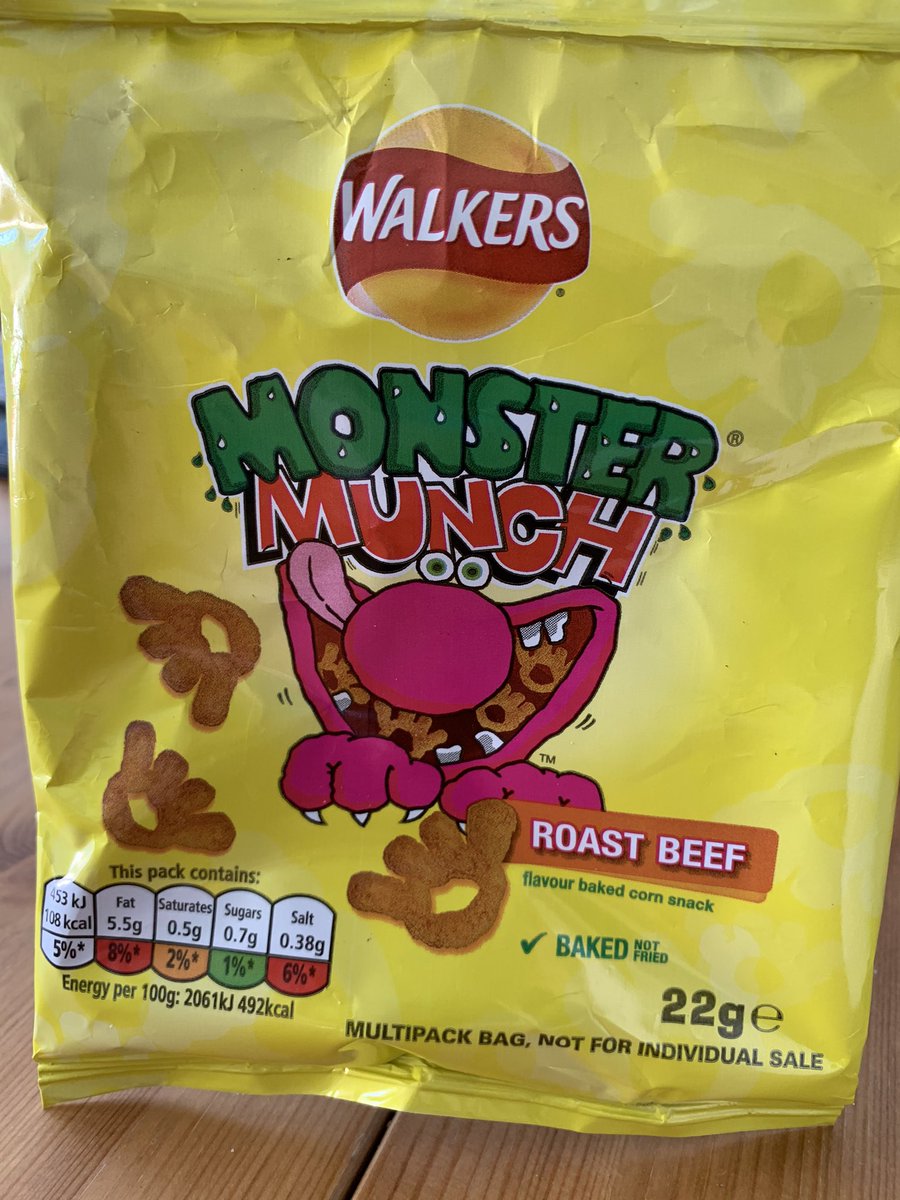 Ian_welford's tweet photo. .@walkers_crisps my 5yr old wants to know why the picture of your monster on a pack of Monster Munch crisps has 3 fingers but the crisp itself has 4 fingers?
p.s he says he’s not complaining about the taste he just doesn’t understand the packaging
#lockdownquestion https://t.co/Oi5GA6H2qN
