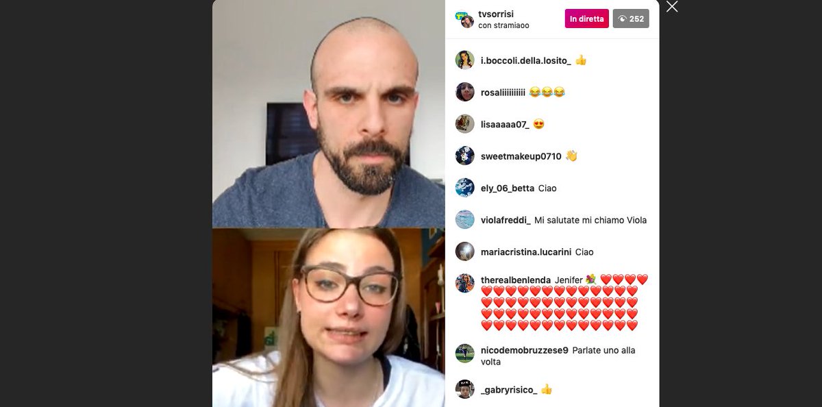 DanieleMignardi's tweet photo. Le #collegiali live su istagram su @tvsorrisi   
https://t.co/AePhCleUPy https://t.co/ptuP2gfb7z