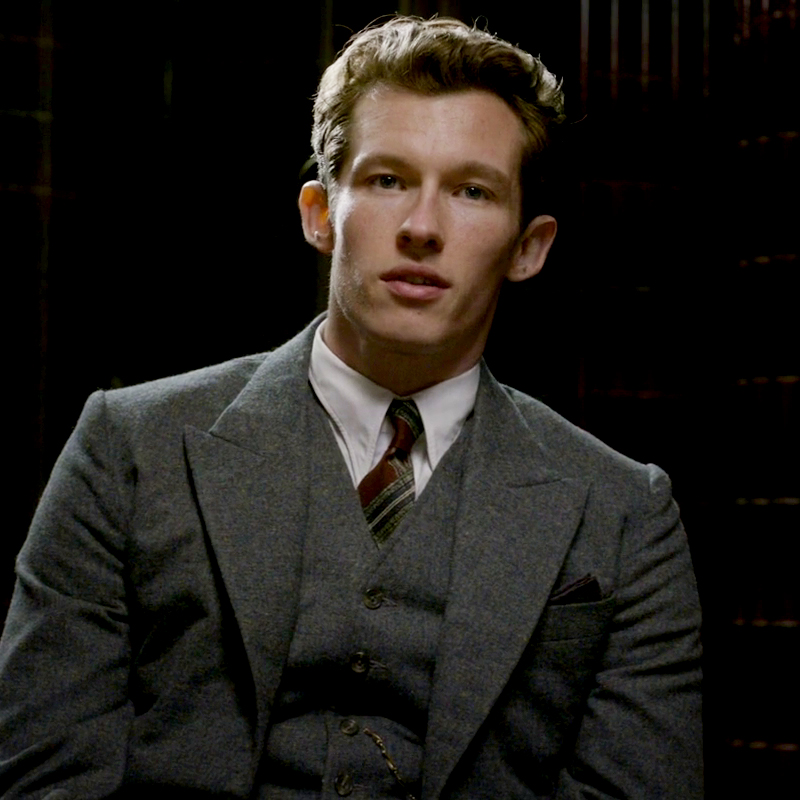 fantastic beasts characters as "can you buy me pads" texts