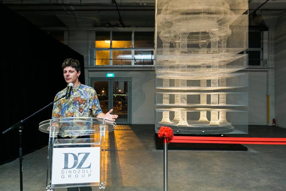 FondazioneDZ's tweet photo. Era settembre 2018, e la #FondazioneDinoZoli insieme alla #DZEngineering realizzava la seconda installazione "Cube Temple" a #Singapore in occasione del #GP di Formula 1. Un'opera di 4 mt di #EdoardoTresoldi.
#archivio #lanostrapassione #arte #DinoZoliGroup #iorestoacasa https://t.co/fwrGJLd5NW