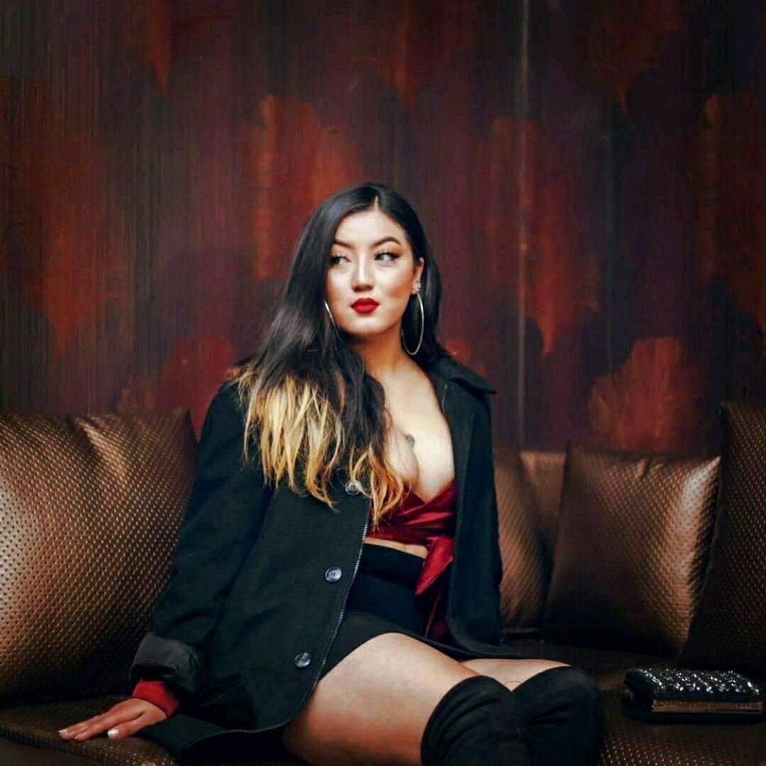 Behind the scene 😍