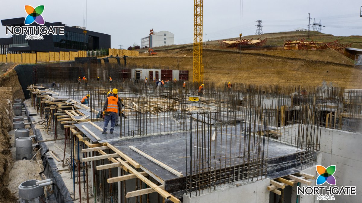 AnkaraUk's tweet photo. Steelworks continue... 
For details, please contact us on +90 530 263 59 73 
@NorthGateAnkara
 
#NorthgateAnkara #GreenEmerald https://t.co/45jM4mEkIX