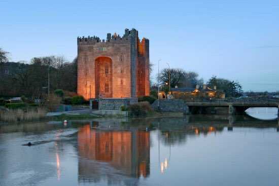 Bunratty Castle is near Limerick City & built in c1425AD. It is a magnificent building & guards the River Shannon. The Castle has been fully restored & includes an excellent Folk Park showing aspects of Irish historical life! It’s close to Shannon International Airport.