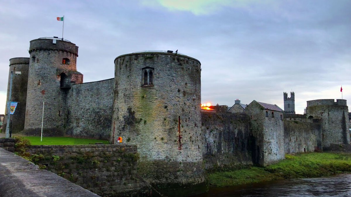 One of the greatest castles is King John’s in Limerick City. It guards the City & the Shannon. It was built on the orders of King John in 1200AD. It is one of the best preserved Norman castles in Europe.