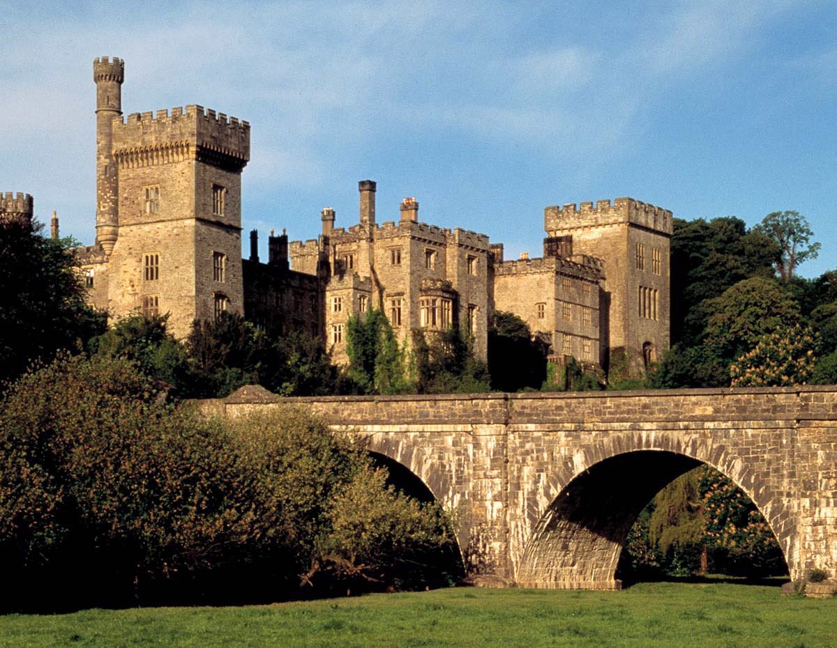 Lismore Castle, home to a Duke, began life in 1185AD but has been continuously altered since. It’s a romantic place, mostly due to an early 19th C refurbish by Sir William Paxton. Today it has a respected contemporary art gallery.