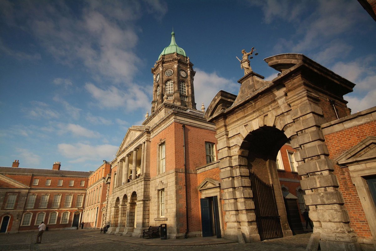 There are 1000s of castles but the one that looms largest in Irish history is Dublin Castle where colonial rule extended across the country until 1922. It’s most important role today is for the Inaugurations of Irish Presidents. It dates in part from 1171AD