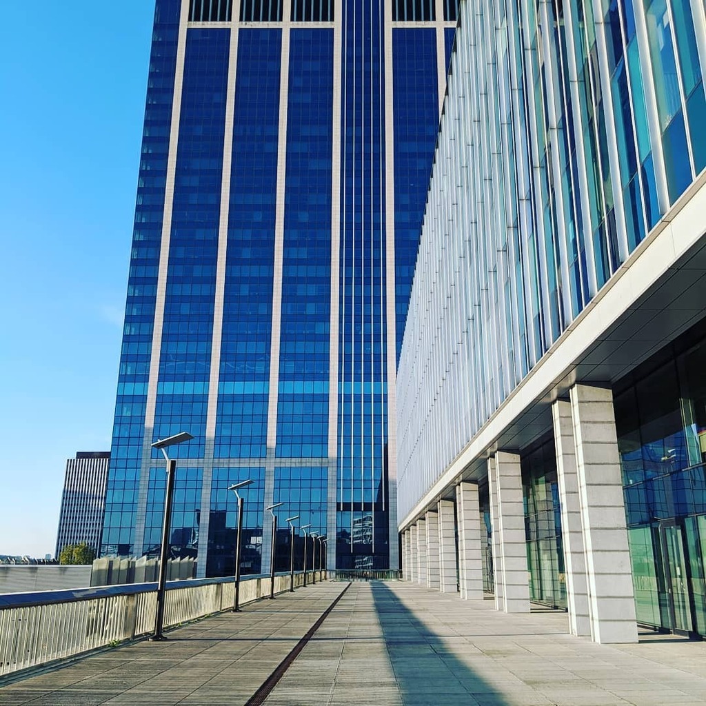 nunorafael's tweet photo. 💰🇧🇪
.
.
.
#brussels #belgium #financetower #skyscraper #city #cityscape #cityview #quarantinelife #covid_19 #covid19 #lockdown2020 #lockdown #runnersofinstagram #running #bruxelles #belgique #building #photooftheday https://t.co/pUn5Hpzn3V https://t.co/B6jsmUKe7l