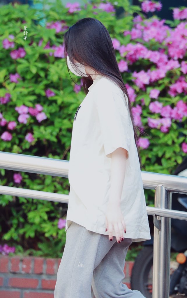 200424 ☀️
#슈화 #SHUHUA #葉舒華