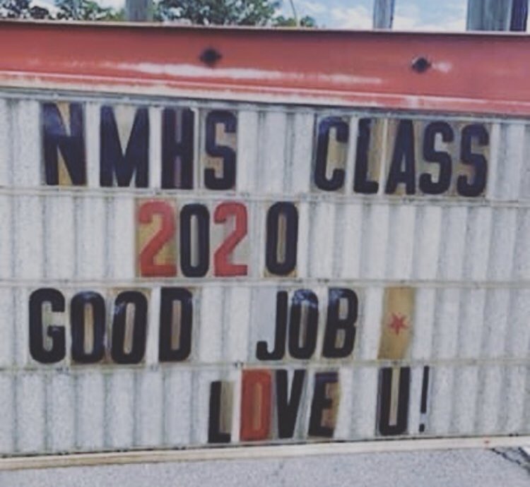 💚💛💚The love and support for our Class of 2020 during this time is something seen and felt throughout our whole community. The Chicken Hut message is a symbol of the wonderful, loving place we are blessed to live in-Mustang Country. 💚💛💚#MCSProud