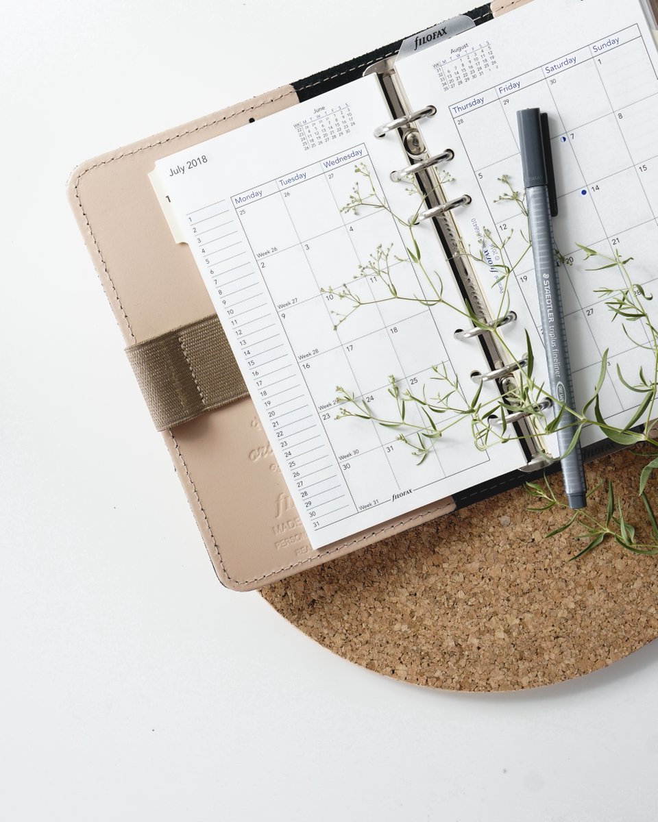 futuresinmotion's tweet photo. Save yourself the frustration of figuring out your next career move on your own. Book a complimentary Career Strategy Consultation with me to get a road map for a successful career change. #careeradvice #careerchange #widow #remotecounseling https://t.co/UOeaq55geX https://t.co/y1Hc95W8cO