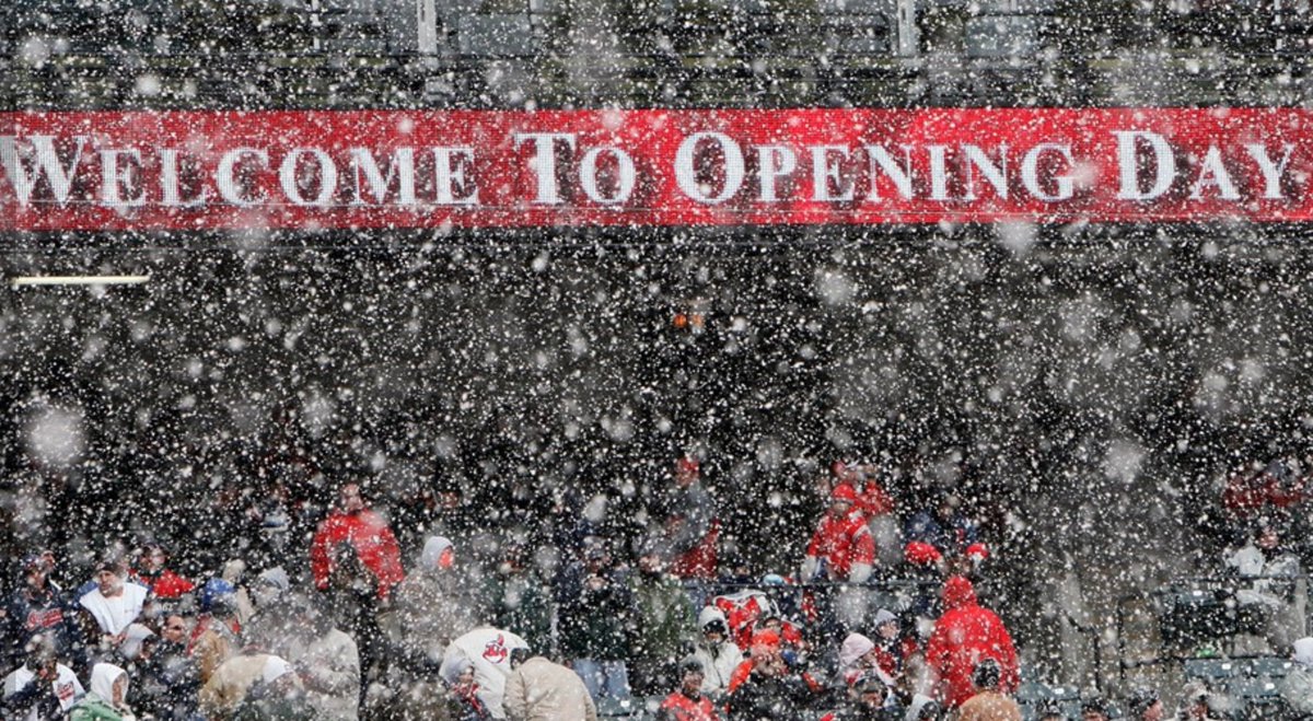 The temperature was in the 20s all day on April 6, 2007, but the game went forward. Cleveland had a 4-0 lead in the 5th, and Cleveland’s #4 pitcher, Paul Byrd, was working on a no-hitter.But then it started snowing. 9/