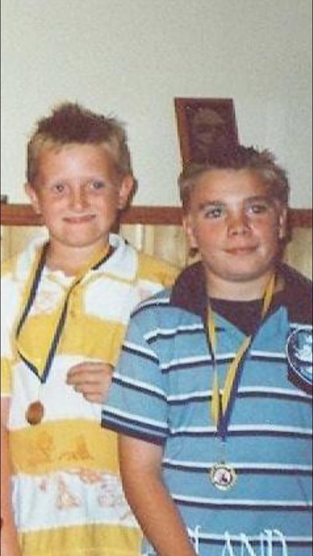 Another member of the 4 all out team <a href="/callumloydall/">callum_loydy</a>