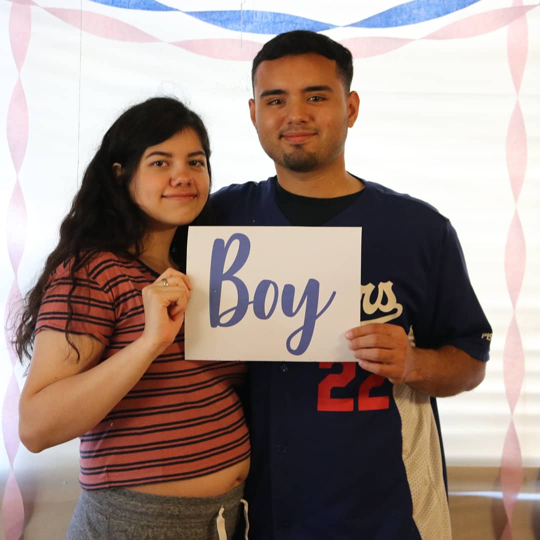 daniel_lilman's tweet photo. I'm gonna be a Uncle...#UncleDann
Congrats to my brother and his girlfriend!  #teamboy https://t.co/KWCni8wJxY