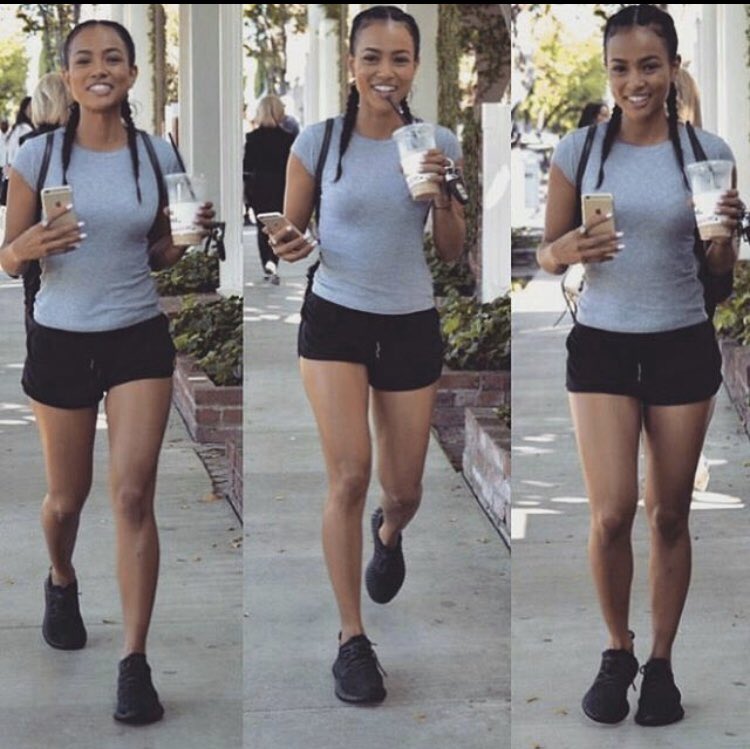 Ellispoke's tweet image. Deconfinement be like ❤️ l’adorer c’est l’adopter #boxerbraids #workoutstyle #hairstyle #lovingit