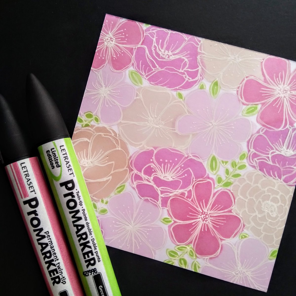 walteranddoris's tweet photo. I think this is #day32 ....a #pastel creation for today.
#sofascribbles #pastelcolours #floral #flowers #doodle #art #surfacepattern #surfacedesign #illustration #design #whitepen #promarker #lockdown #TogetherAtHome #stayathome #Covid_19 #creativity #arttherapy #SaturdayVibes https://t.co/l5lUQHEkwD