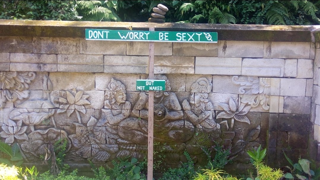 22. I'll end this thread here (FOR NOW), with a picture from an island in  #Kenya, in the  #Aberdares The rock I'm stepping on is an island, no? Haha. And of course, "Don't worry, be sexy. BUT NOT NAKED." Spotted in  #Bali  And that's my Instagram, for more pics nstuff  @Karwaay