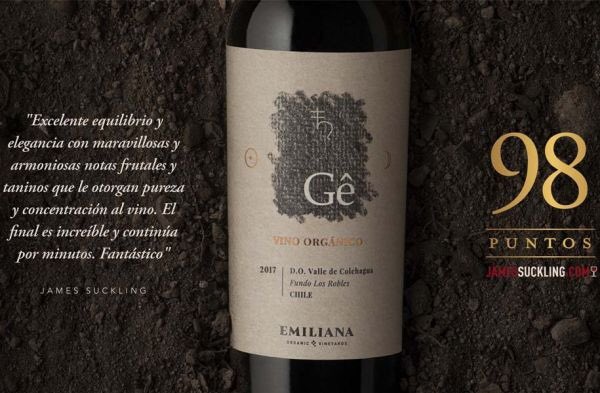 Parawinecom's tweet photo. El destacado periodista y crítico James Suckling ubica al biodinámico Gê entre los 5 mejores vinos de Chile - https://t.co/TAtOuTzrdz - #vino #vinho #wine #winelover #sommelier #somm #sommlife #quedateencasa #yomequedoencasa #entretodosnoscuidamos #CovidPy #CuarentenaPy https://t.co/pOeLIQFLCi