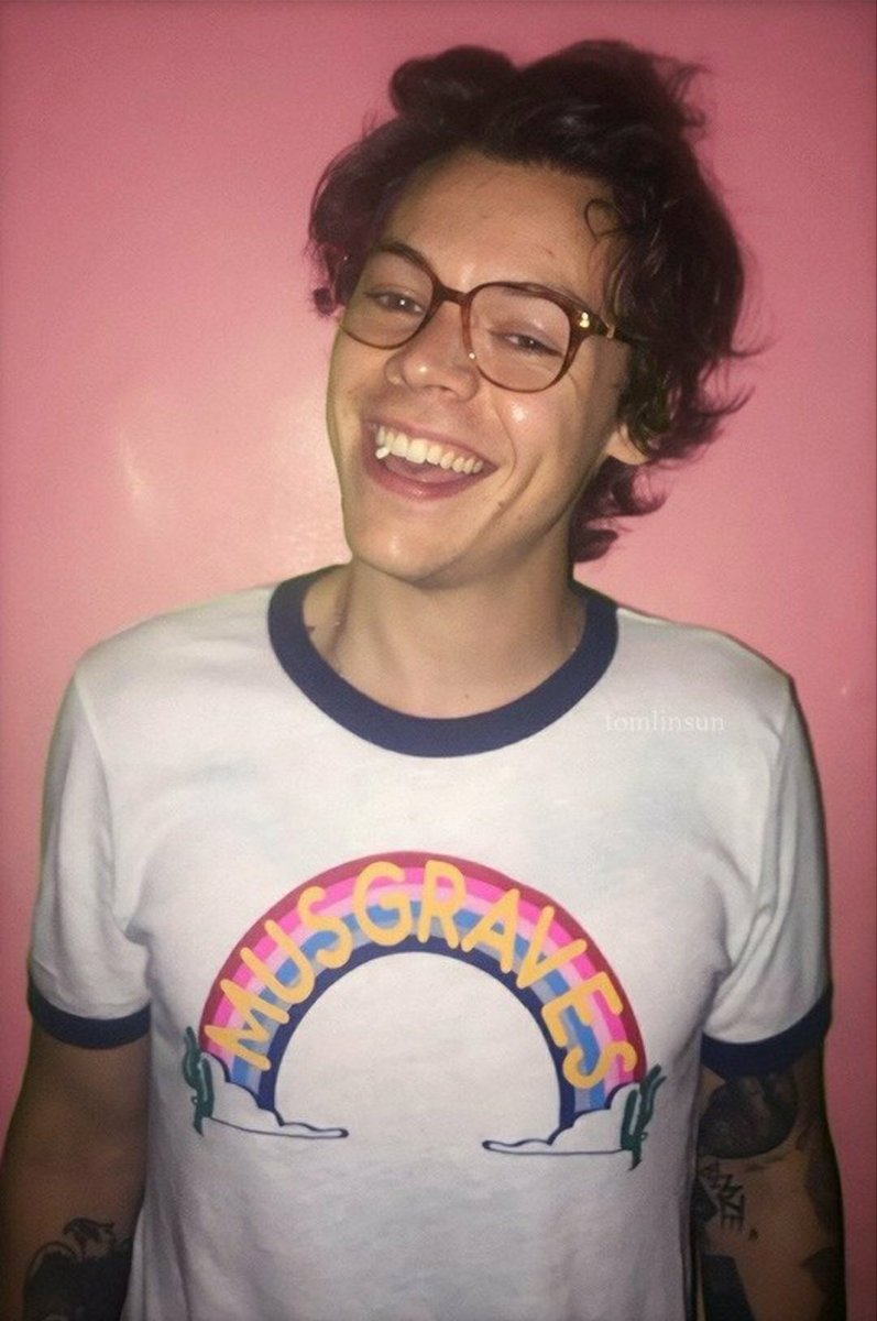 harry styles as & #39;i want a baby& #39; responses; A thread
