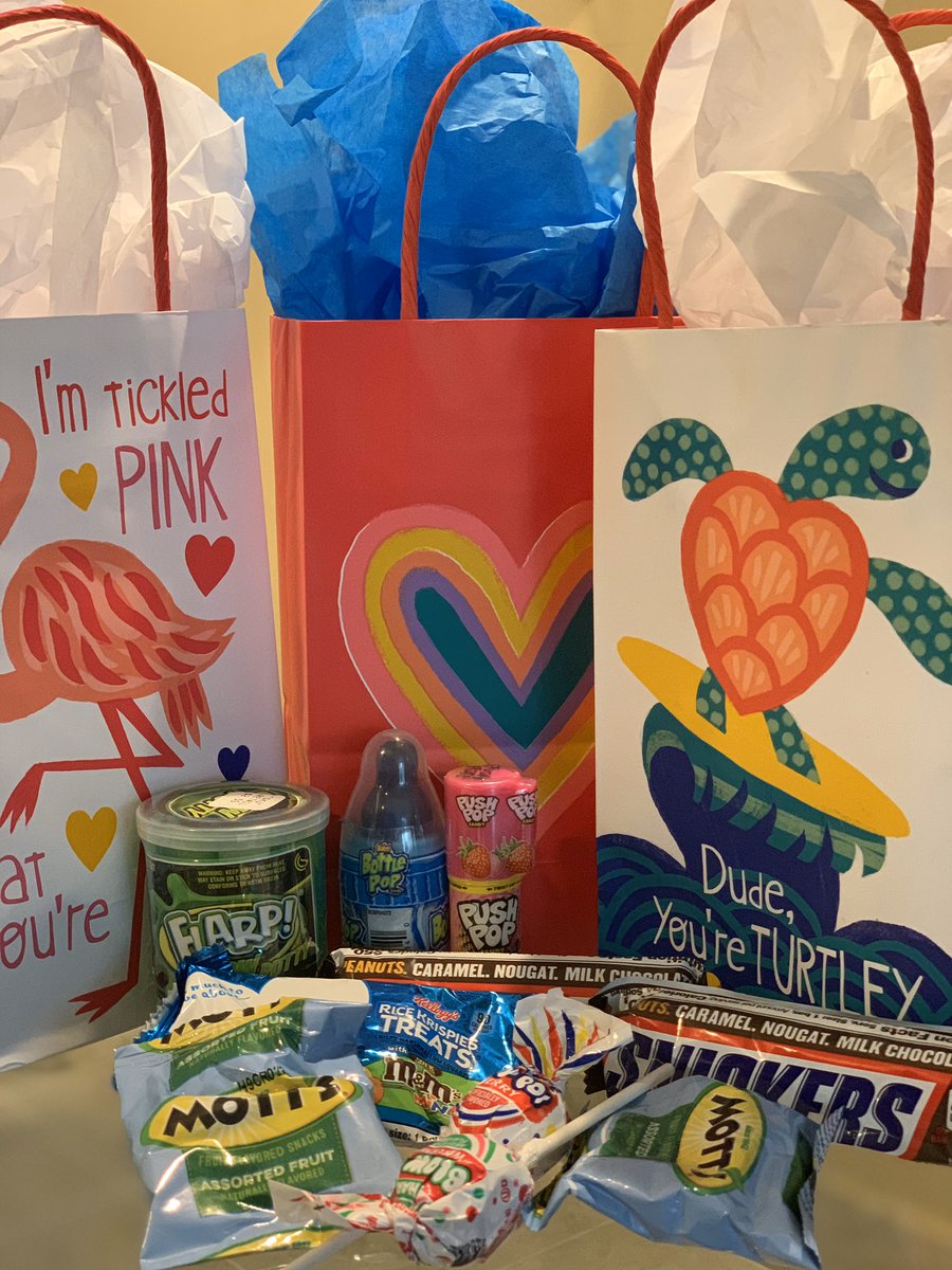 ShemikaStinnett's tweet photo. I wasn’t 30 minutes or less, but HUGE shout out to Sam’s Club #4776, Dominoes on Jeff Road, & @balloons_my_way for helping me spread some ☀️ shine each week @LegacyElement @MadCoSchools It just warms my ❤️ #LESisWithU #IgniteExcellenceMCSS https://t.co/nbbZC583m3