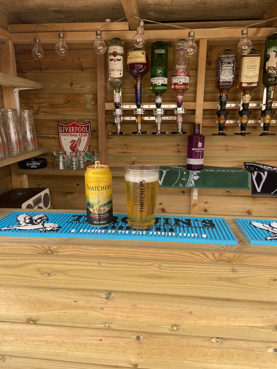 fudgeford's tweet photo. Garden bar already to go!!!#SelfIsolation #nocustomers #gardenbars https://t.co/lNHE0Bav79