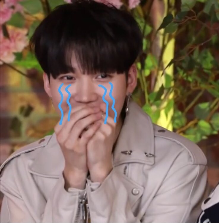 guys can we please make an ONF meme thread.. I‘ll also put those I made and saved from others^^