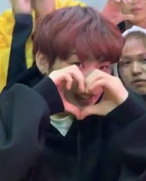 guys can we please make an ONF meme thread.. I‘ll also put those I made and saved from others^^
