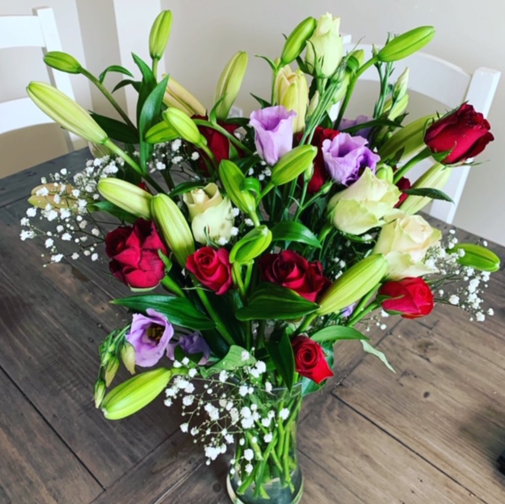 ToraLudbrook's tweet photo. The most beautiful flowers on my doorstep from my team in MOPD while I'm away during the pandemic working in ED #thankyou #missingyouall #mygirlgang https://t.co/ikBqVkkOdC