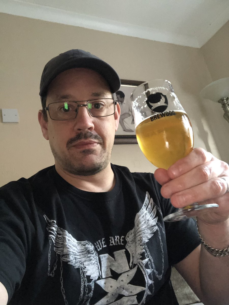 BrianJayMillard's tweet photo. Cheers  #BrewDogAGM
Thank you to each and everyone of the team for all you are doing. #equitypunks @adamgendle @Tim_Warwood 
Ps. I cannot get a #hopdrop in Plymouth but I want a bag for life, so how can I get one?? https://t.co/e6VuRTMhNd