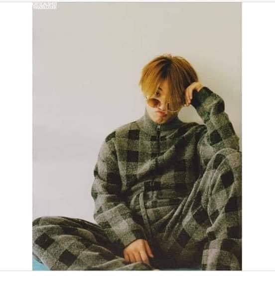 LilaTrogen's tweet photo. Số 2
#SmileyDaesungDay
#DTILE https://t.co/lG6VFVcRTV