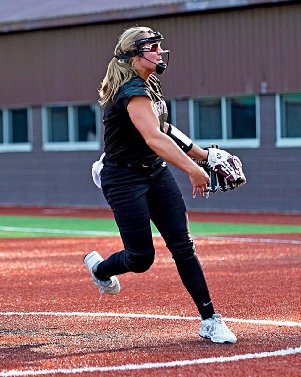 PikevilleSball's tweet photo. Emily Ford #14 https://t.co/zDzHeUdEiF