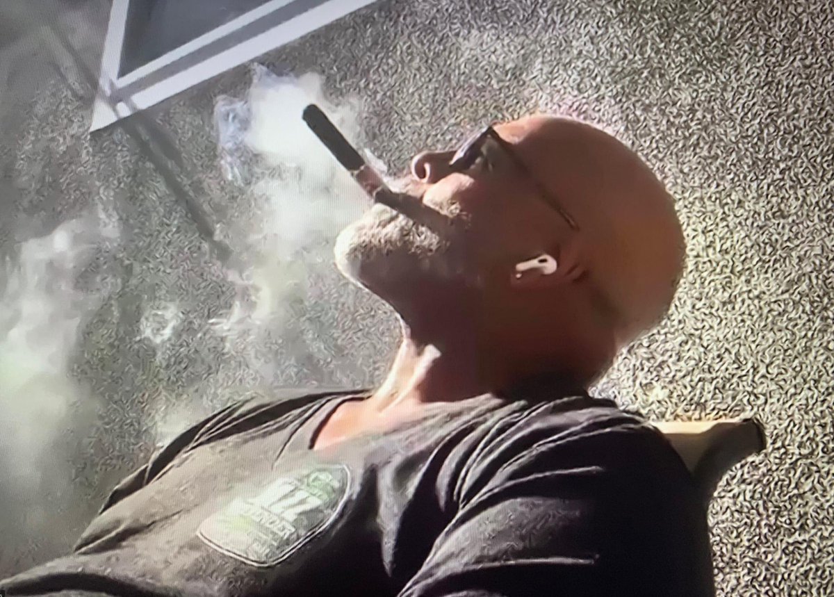 Jazz_Weekender's tweet photo. The one and only Stephen Ferrone celebrates his eternal youth today as he completes another 365 beats around the sun! ☀️🥁🥳
Nobody chills better in Weekender Wear than Steve! #TimingIsEverthing #JazzWeekending https://t.co/TJgAVO6IHK