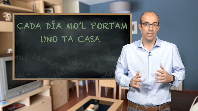 JPMartinez_'s tweet photo. Manyana a las 11:50, #charrincharran #dendecasa:
-Entrevista a @majovenromero, con bella sorpreseta!
-Los consellos de Cachito
-María José y Nuri reflexionan con humor sobre lo confinamiento
-Lo curto "Cuan o río sona"
-Gramatica en Pizarra y Clarión
-Los ninons de Mundo Machico https://t.co/wNTzAkxbLu