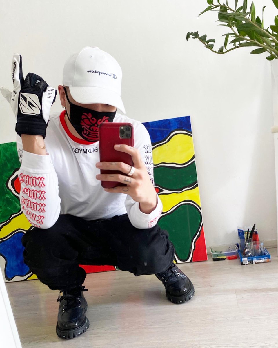 CESQEAUX's tweet photo. New CESQEAUX LONGSLEEVES https://t.co/H941fWrUol https://t.co/4pdVY3jFPQ