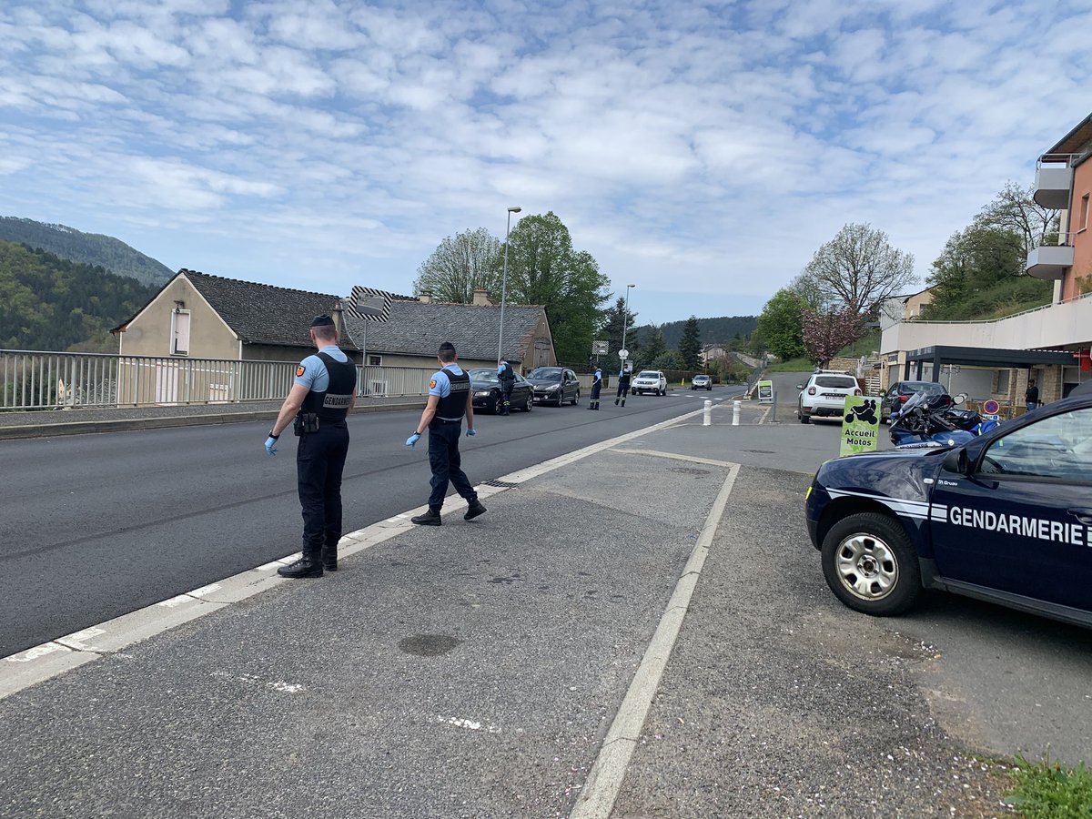 Gendarmerie_048's tweet photo. 2/2
✅ Tout en continuant de contrôler l’application des règles de confinement par la population du @DptLozere48 comme ce matin à #Badaroux 👇 https://t.co/QeH9vcts31