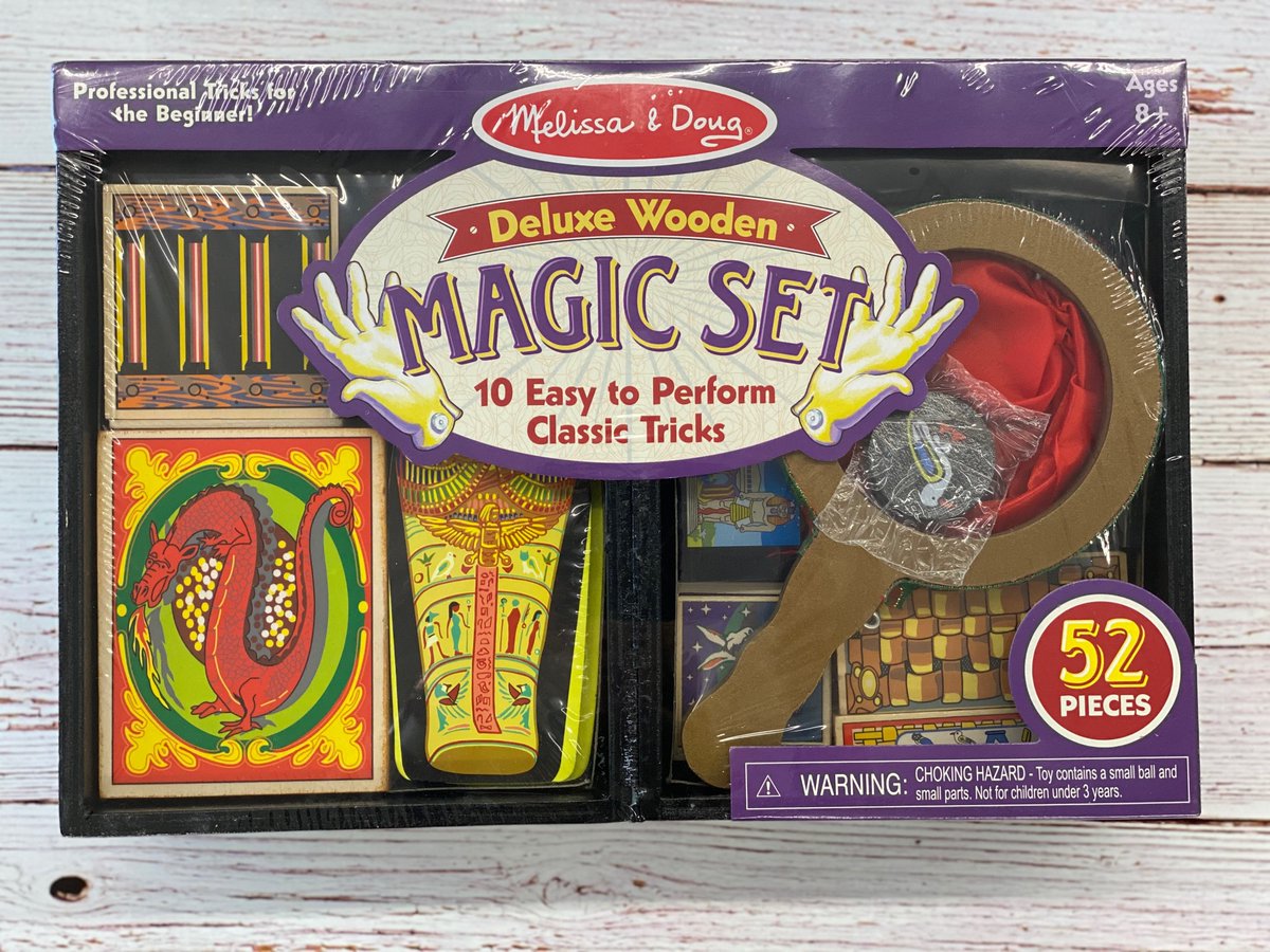 AceofGray's tweet image. Looking to learn some new tricks? 52 pieces and 10 classic tricks sure to impress your friends via zoom or when social distancing ends! #shopaceofgray #magicset
