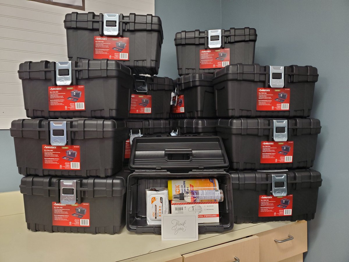 Michael Rowe tweet media