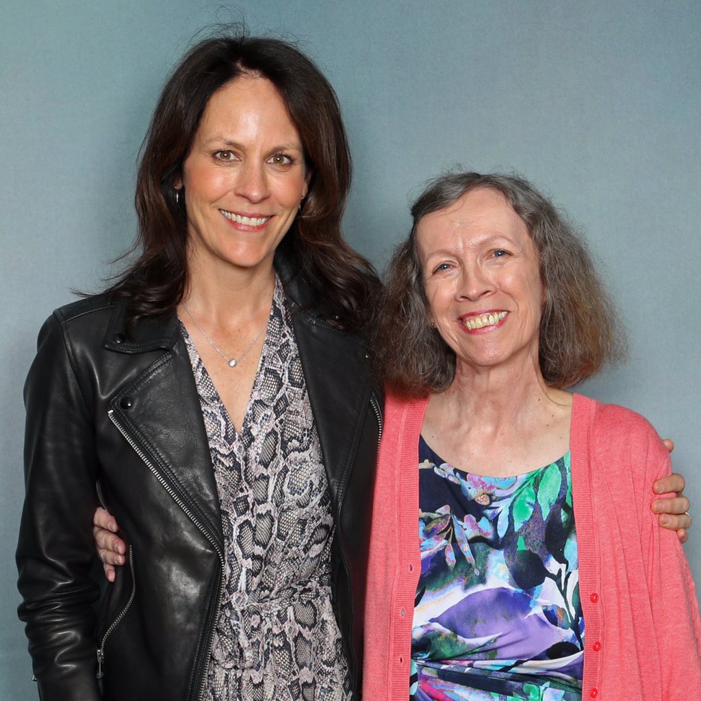 corrwest's tweet photo. ❤️This is a Gishie Girl paparazzi shot from #XFest2. I was there when @Annealiz1 received her Gishie Shirt and @annabethgish ran over to get in the photo.❤️Almost late to my photo op with Annabeth, but she graciously stayed to pose with me.❤️#TogetherAtHeart #GishieShirtChallenge https://t.co/byDUt18oja